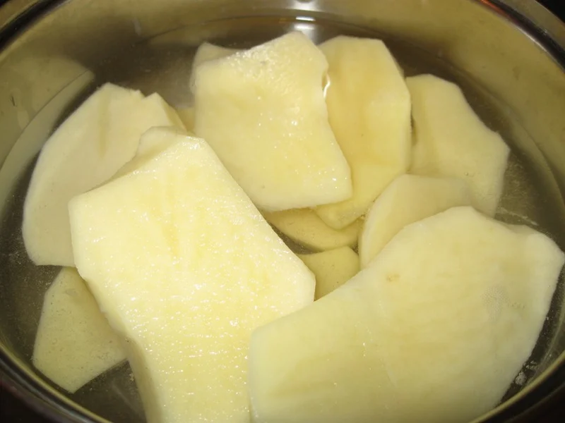 Sausages with baked potatoes