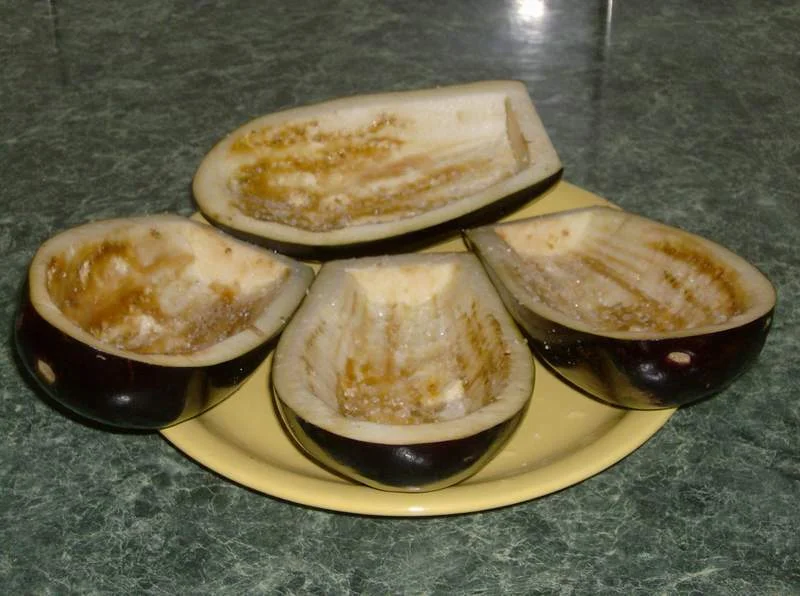 Stuffed eggplants baked