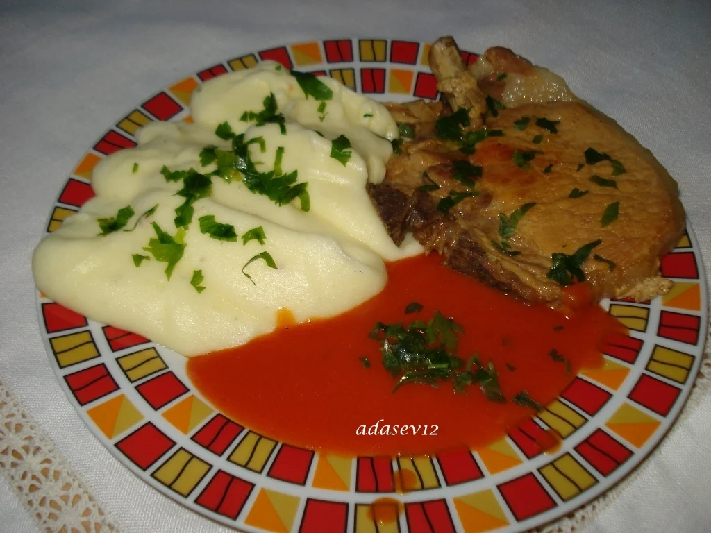 Creamy puree with pork pulp and sweet tomato sauce