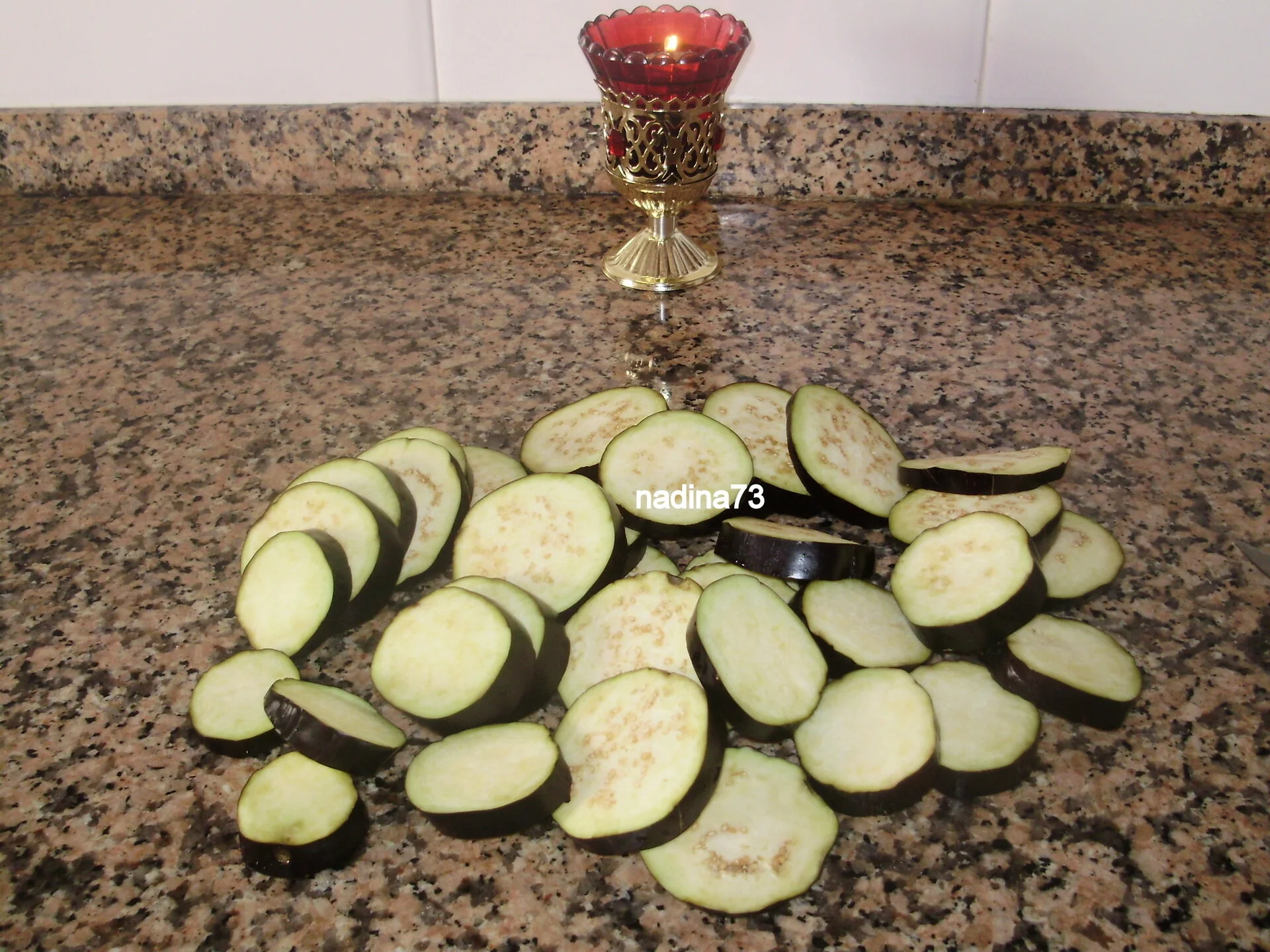 Eggplants in balsamic vinegar with garlic at Eluta