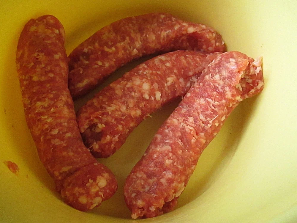 Pasta with ricotta and sausages