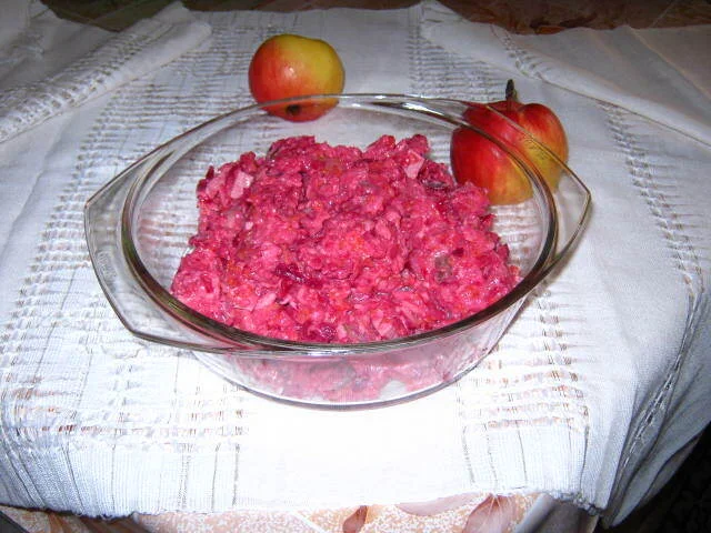 Salad with everything