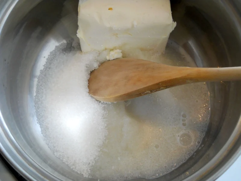 Cream cake or Smart cake