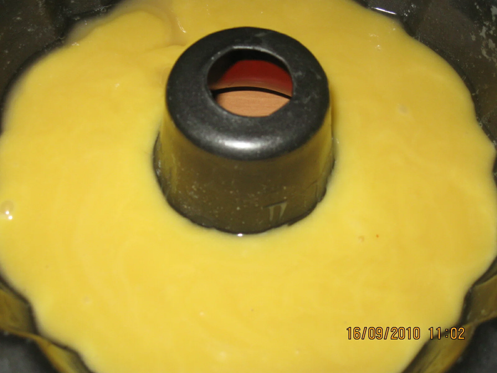 Lemon guguluf with caramel glaze and almond flakes