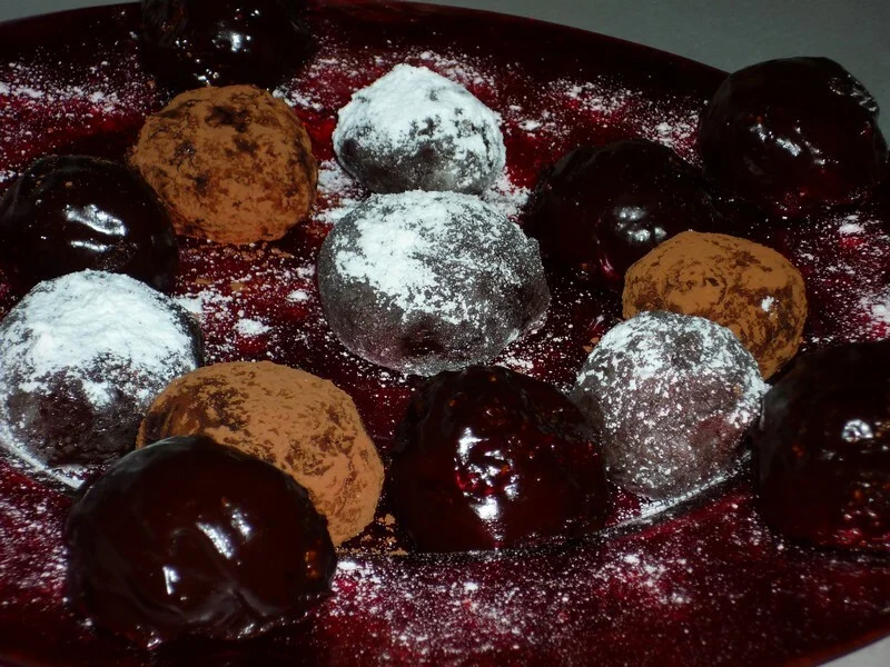 Caramel and chocolate candies a la Jamie