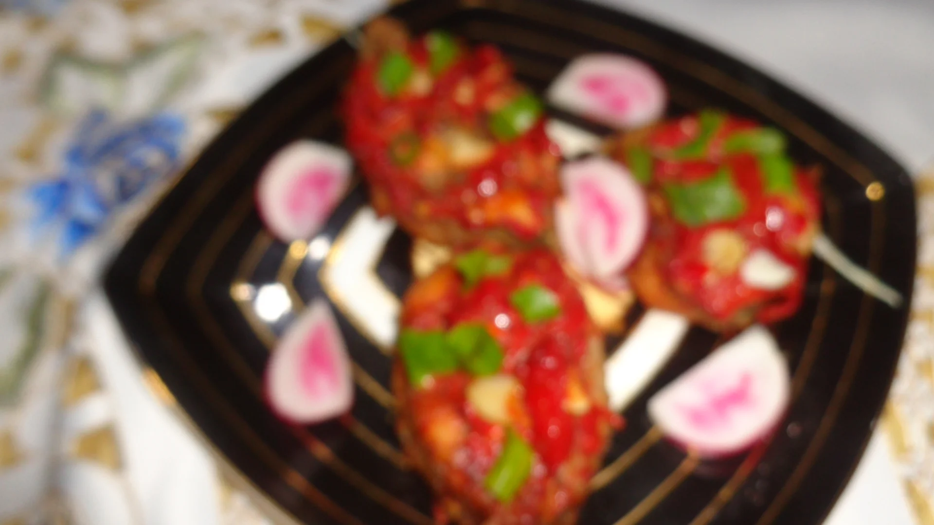 Salad with roasted peppers