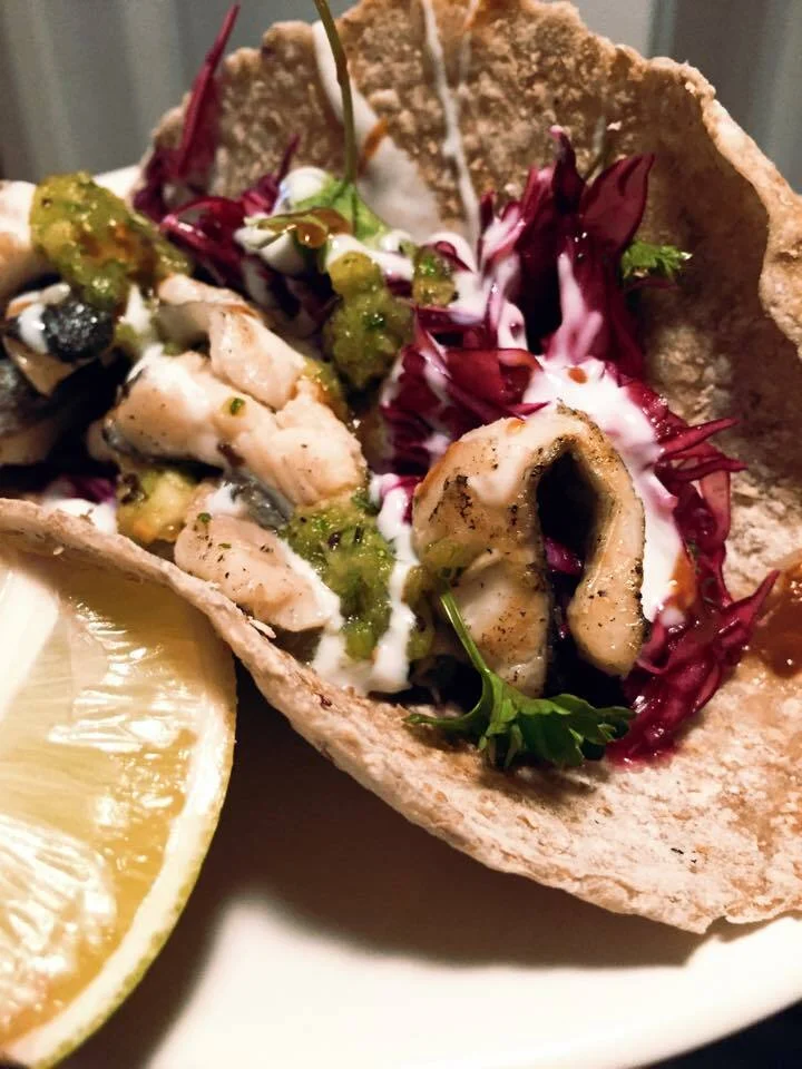 Fish taco with kiwi salsa