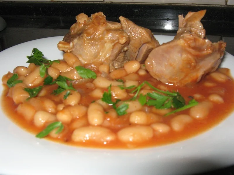 Bean stew with lamb