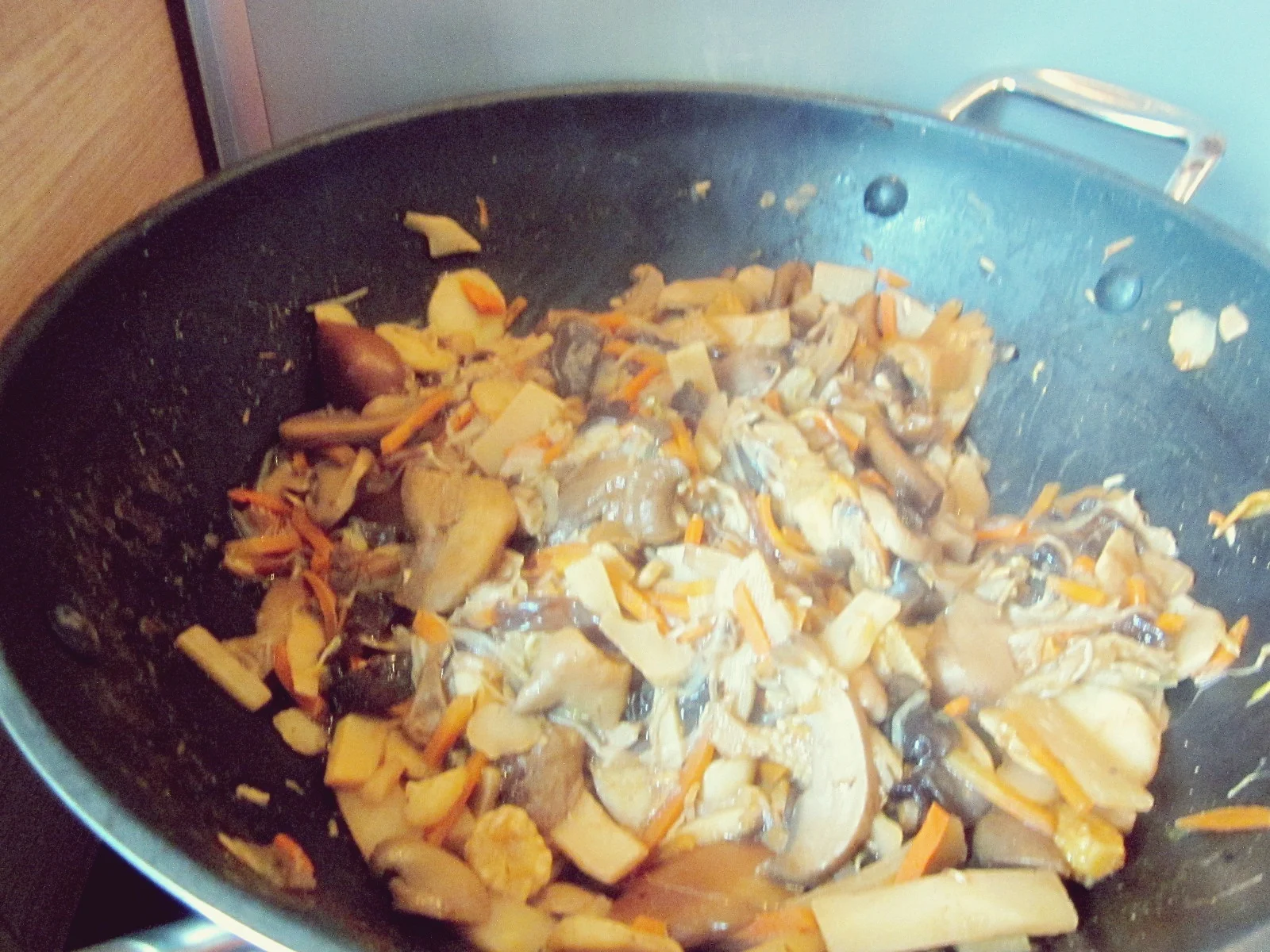 CHICKEN BREAST, CHINESE VEGETABLES AND GLASS NOODLES (RICE)