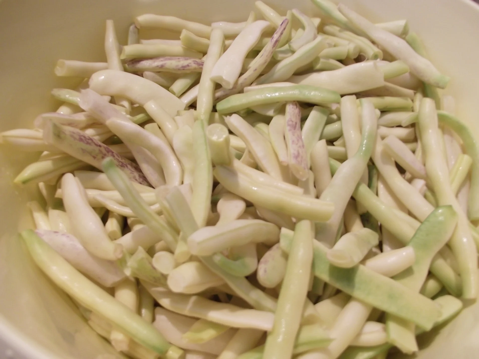 Zucchini and green bean stew for winter