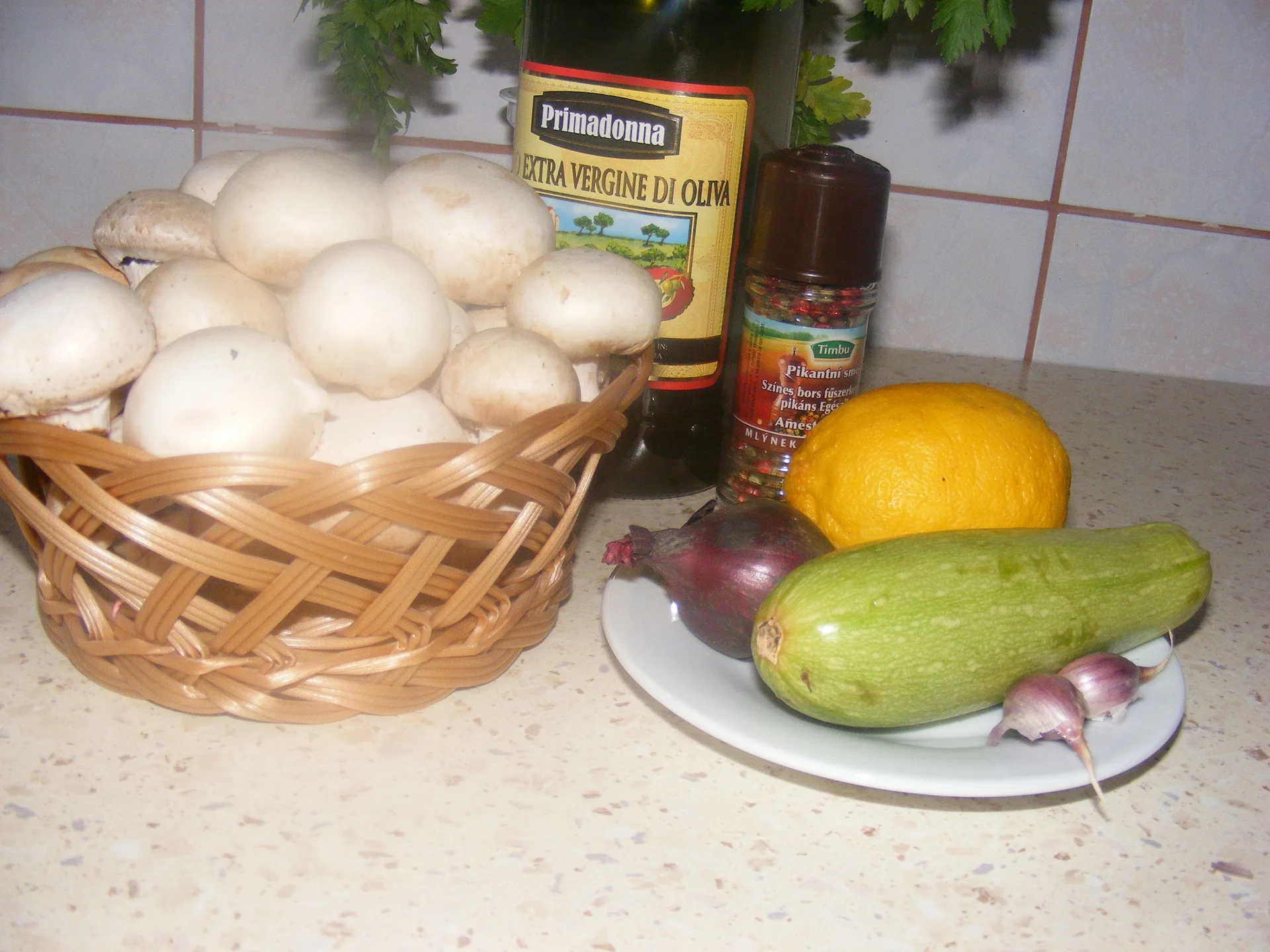 Mushroom and Zucchini Salad