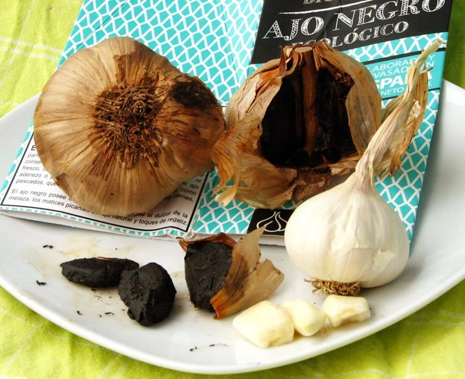 Black garlic croutons