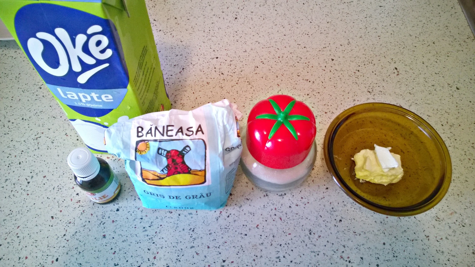 Rice pudding with jam