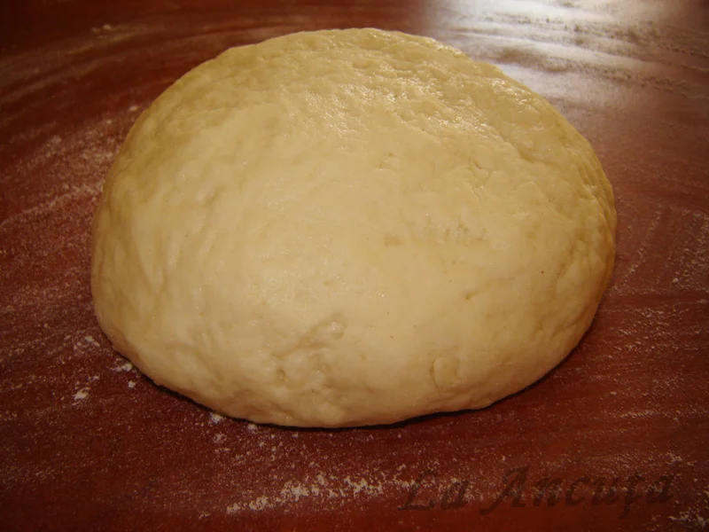 Yogurt and cinnamon spirals