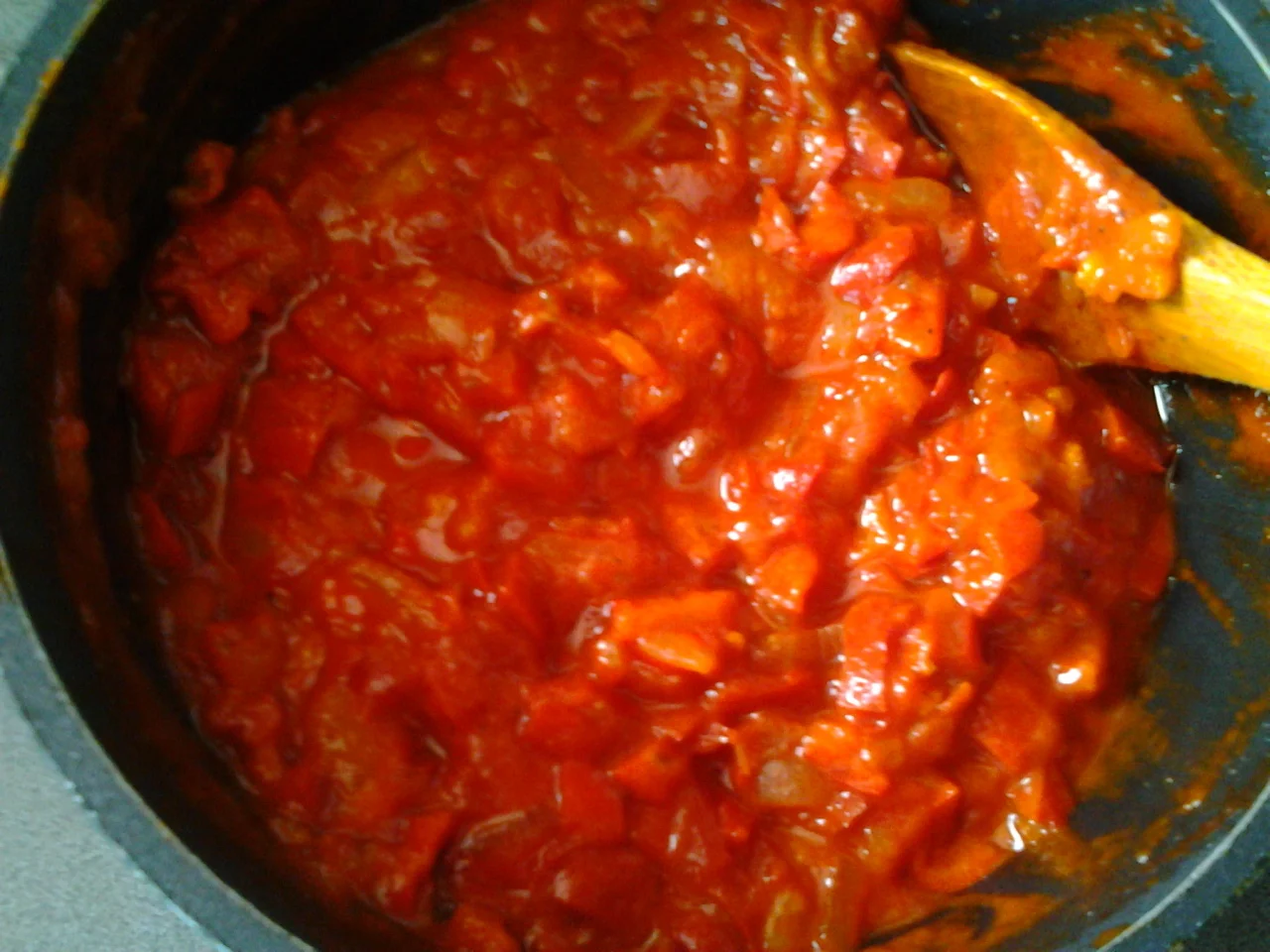 Sauce for pizza or steak