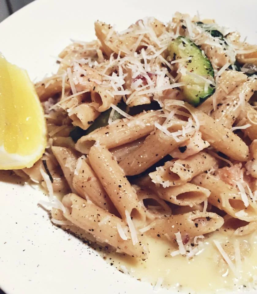 Penne carbonara with smoked trout and zucchini