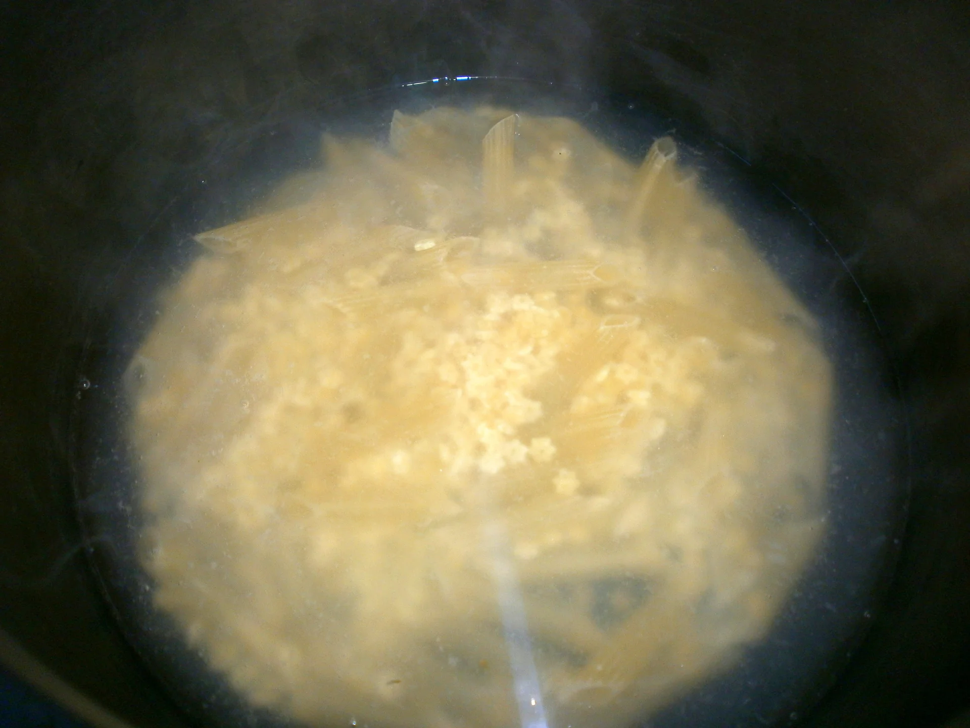 Pasta salad with vegetables