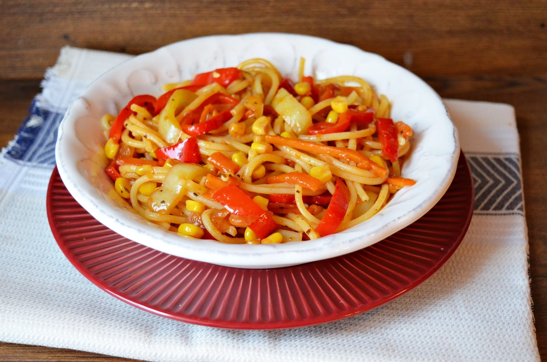 Gluten-free spaghetti with vegetables