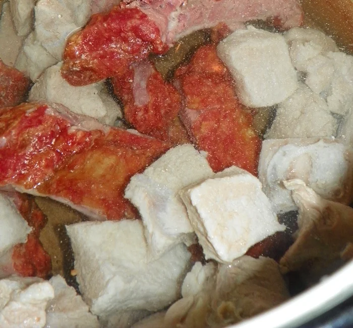 Pork and smoked meat soup