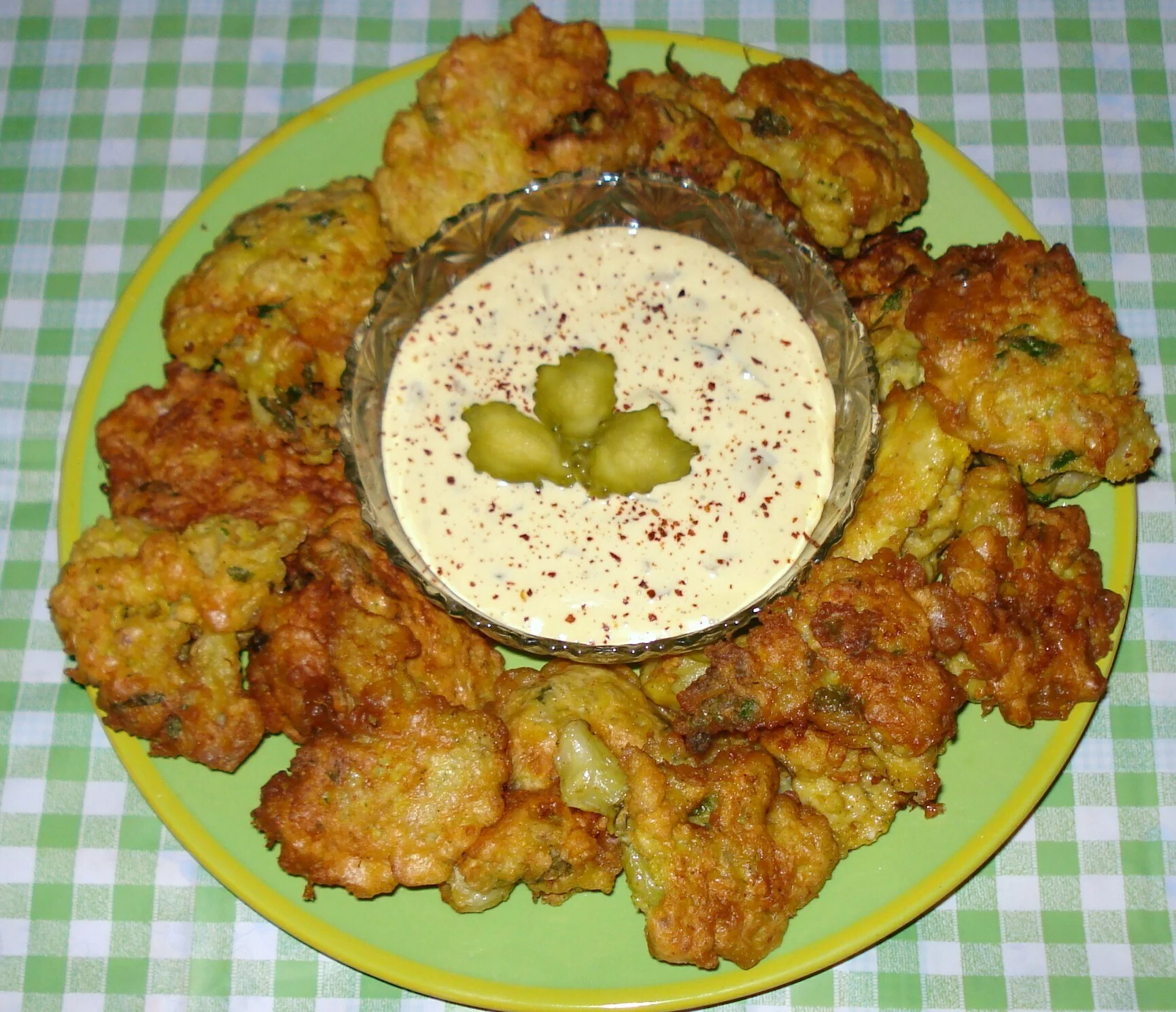 Tartar sauce (for breaded cauliflower and cauliflower fritters)