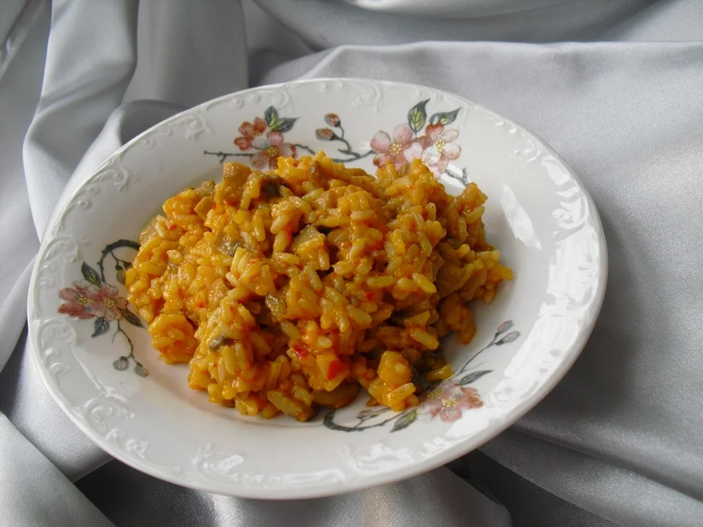 Rice with Carrots and Mushrooms (Vegan)