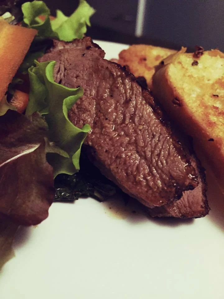 Duck breast salad with giant croutons