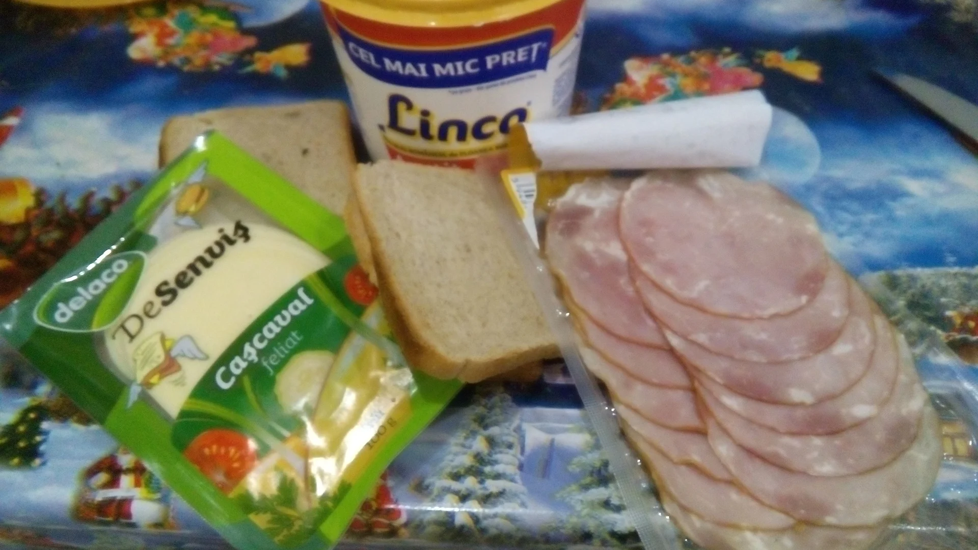 Sandwiches in a packet